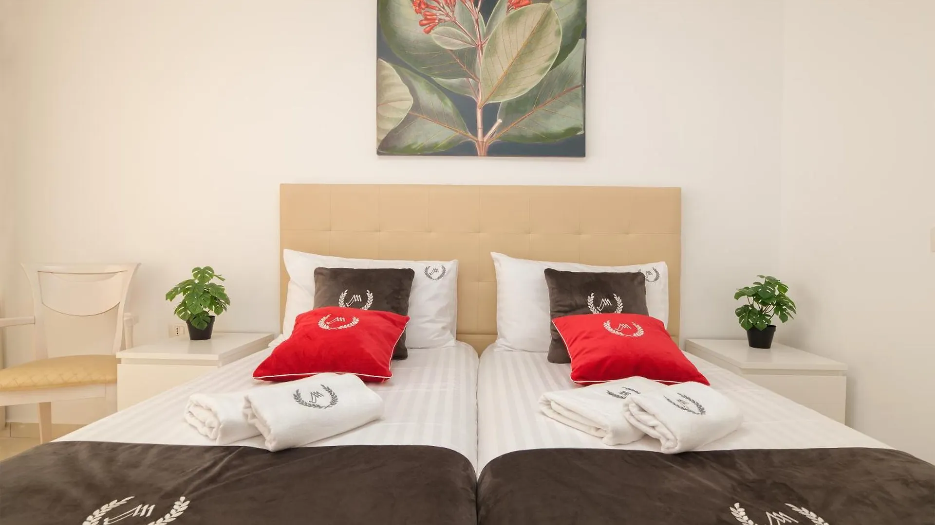 Maapartmentses Garden City Playa Fanabe Apartment