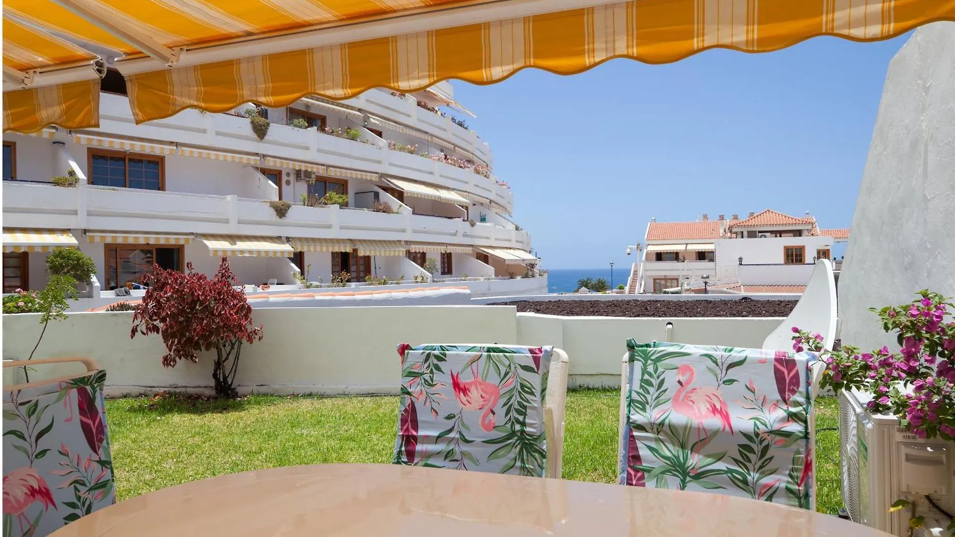 Maapartmentses Garden City Playa Fanabe Apartment